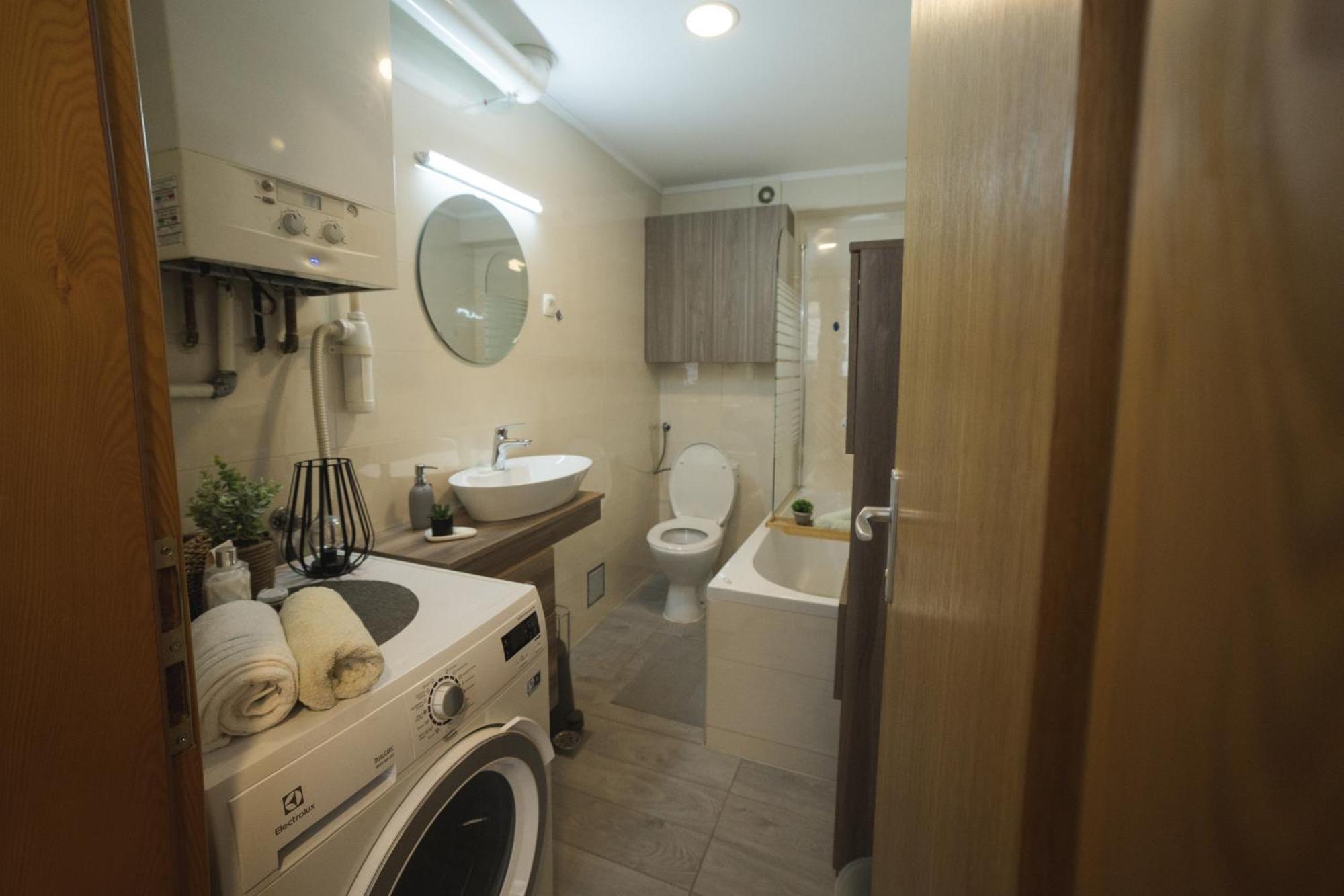 Apartments Dijana Zagreb Bagian luar foto